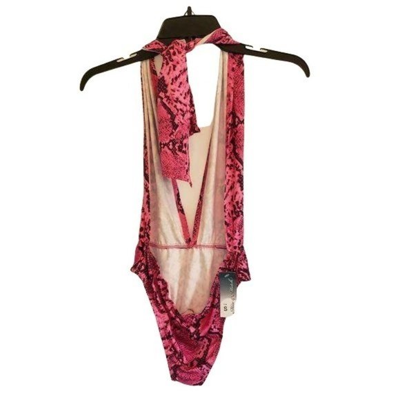 Banjul Pink Snake Print Robe - Picture 4 of 11